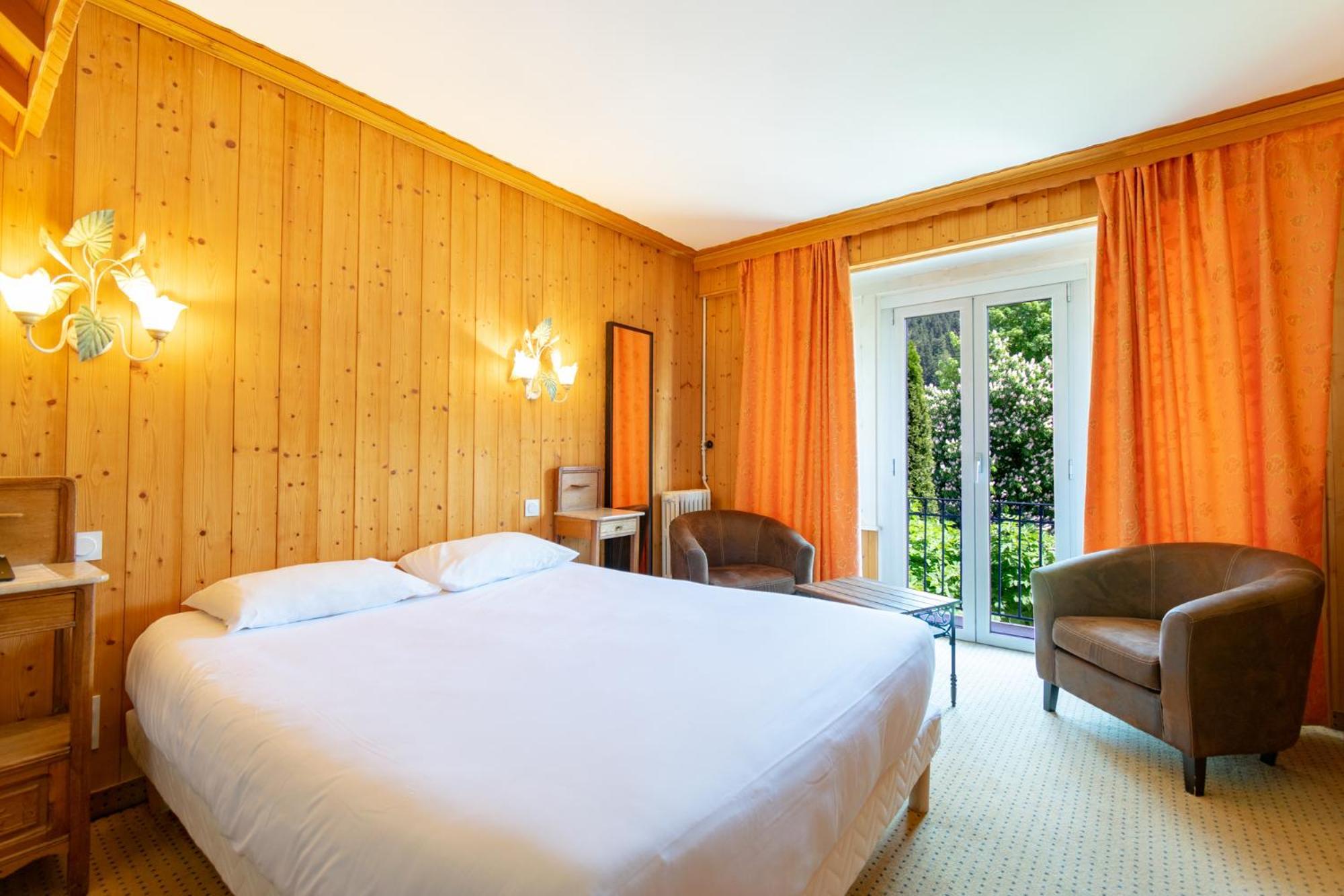 Hotel-Restaurant Le Lac Malbuisson Eksteriør bilde