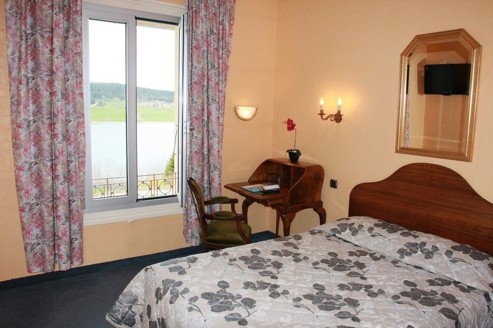 Hotel-Restaurant Le Lac Malbuisson Eksteriør bilde