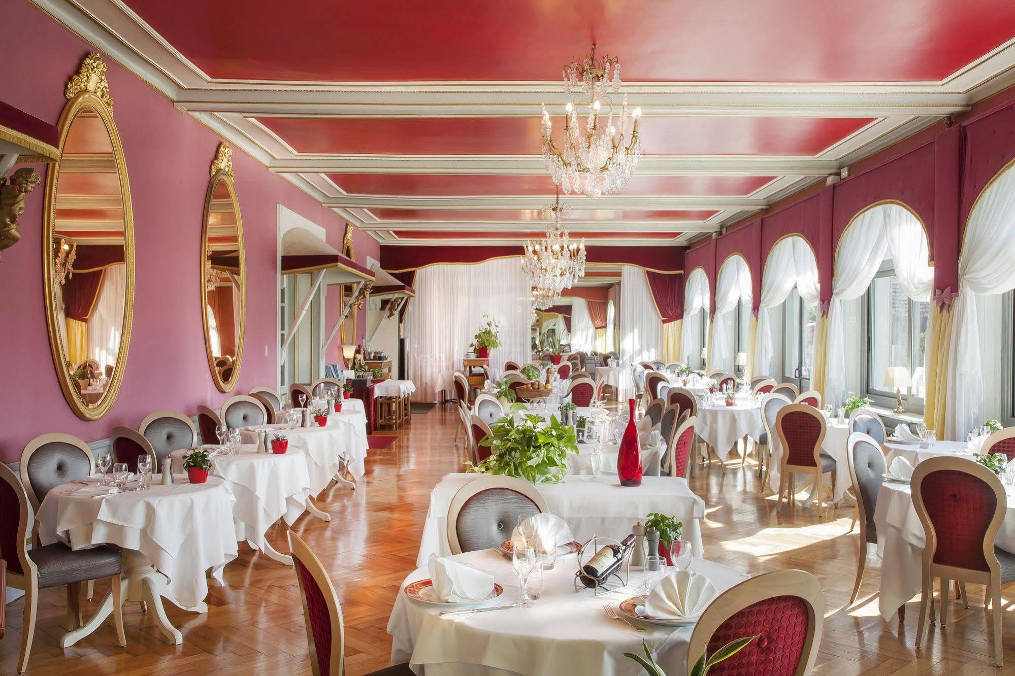 Hotel-Restaurant Le Lac Malbuisson Eksteriør bilde